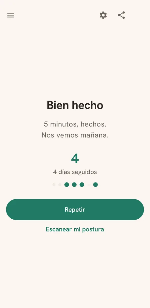 Pantalla de rutina completada en BackPain, con la racha de 4 días seguidos